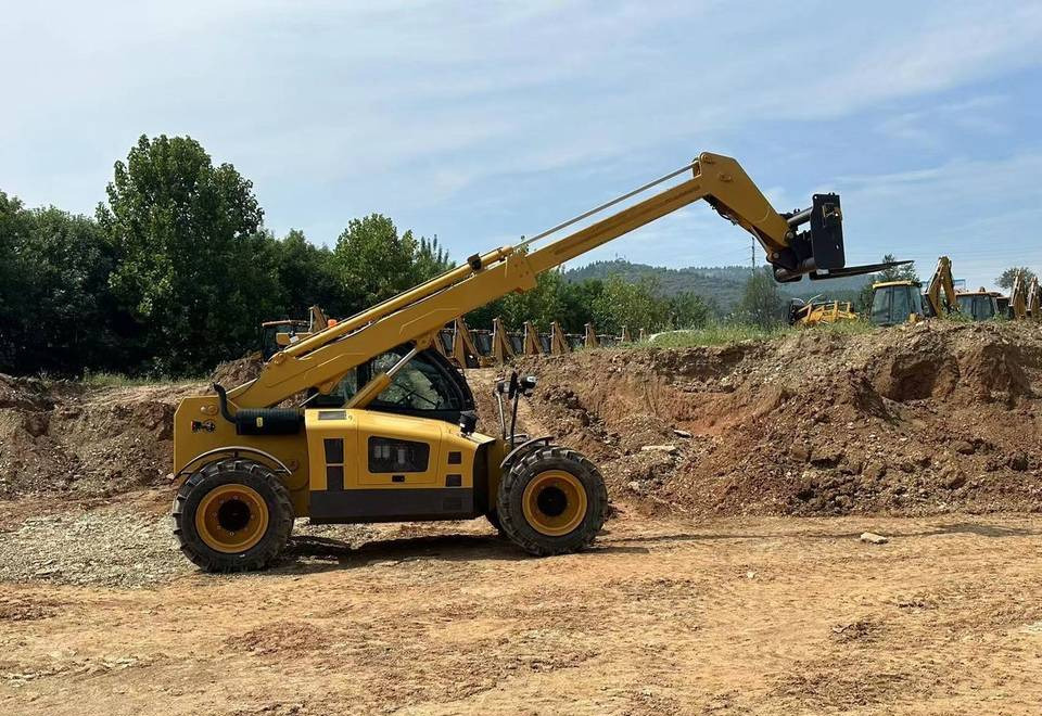 NEW MAXUS Telehandler Warranty НОВИЙ MAXUS Телескопічний навантажувач Гарантія NOWY MAXUS ładowarka teleskopowa widłowy Gwarancja - Τηλεσκοπικός φορτωτής: φωτογραφία 1 NEW MAXUS Telehandler Warranty НОВИЙ MAXUS Телескопічний навантажувач Гарантія NOWY MAXUS ładowarka teleskopowa widłowy Gwarancja - Τηλεσκοπικός φορτωτής: φωτογραφία 1