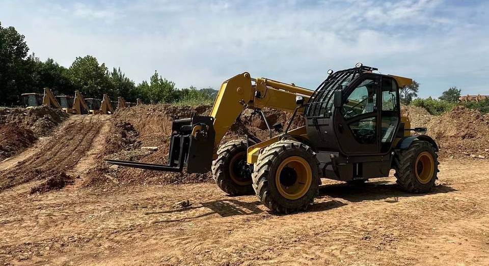 NEW MAXUS Telehandler Warranty НОВИЙ MAXUS Телескопічний навантажувач Гарантія NOWY MAXUS ładowarka teleskopowa widłowy Gwarancja - Τηλεσκοπικός φορτωτής: φωτογραφία 5 NEW MAXUS Telehandler Warranty НОВИЙ MAXUS Телескопічний навантажувач Гарантія NOWY MAXUS ładowarka teleskopowa widłowy Gwarancja - Τηλεσκοπικός φορτωτής: φωτογραφία 5