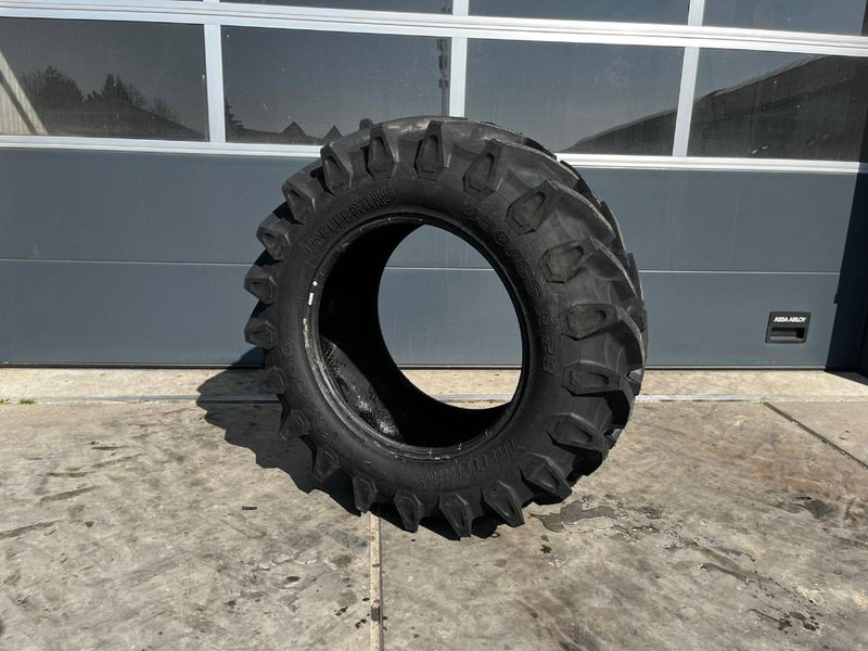 Trelleborg 480/65 R28 new - Ελαστικά και ζάντες για Γεωργικά μηχανήματα: φωτογραφία 4 Trelleborg 480/65 R28 new - Ελαστικά και ζάντες για Γεωργικά μηχανήματα: φωτογραφία 4