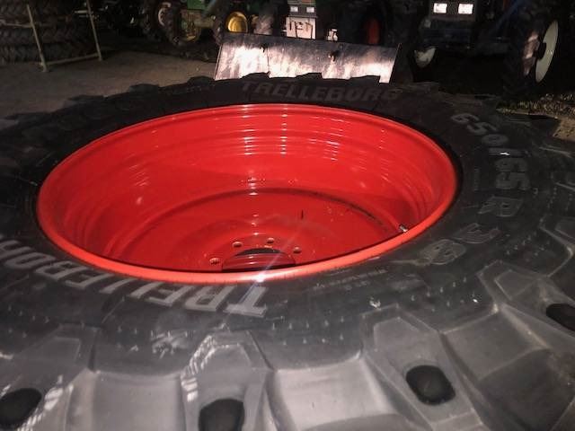 Trelleborg 650/65 R38 + 540/65 R28 TM800 - Ελαστικά και ζάντες για Γεωργικά μηχανήματα: φωτογραφία 3 Trelleborg 650/65 R38 + 540/65 R28 TM800 - Ελαστικά και ζάντες για Γεωργικά μηχανήματα: φωτογραφία 3