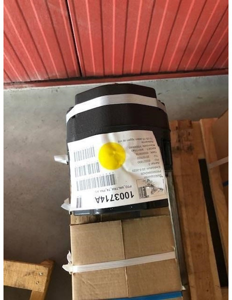 Valtra T4 Zuidberg frontpto frontaftakas - Ανταλλακτικό για Γεωργικά μηχανήματα: φωτογραφία 2 Valtra T4 Zuidberg frontpto frontaftakas - Ανταλλακτικό για Γεωργικά μηχανήματα: φωτογραφία 2