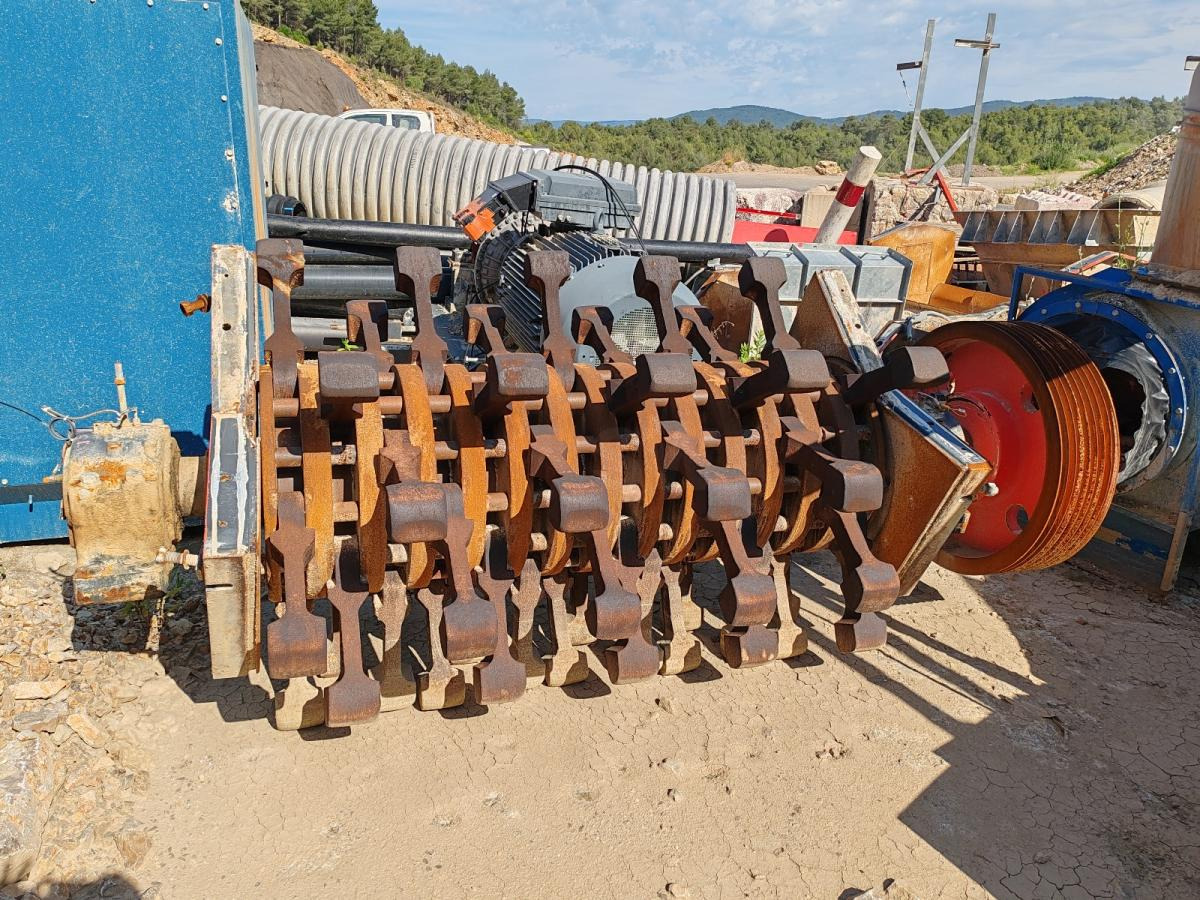 Sandvik GM420-14 - Κρουστικός θραυστήρας: φωτογραφία 2 Sandvik GM420-14 - Κρουστικός θραυστήρας: φωτογραφία 2