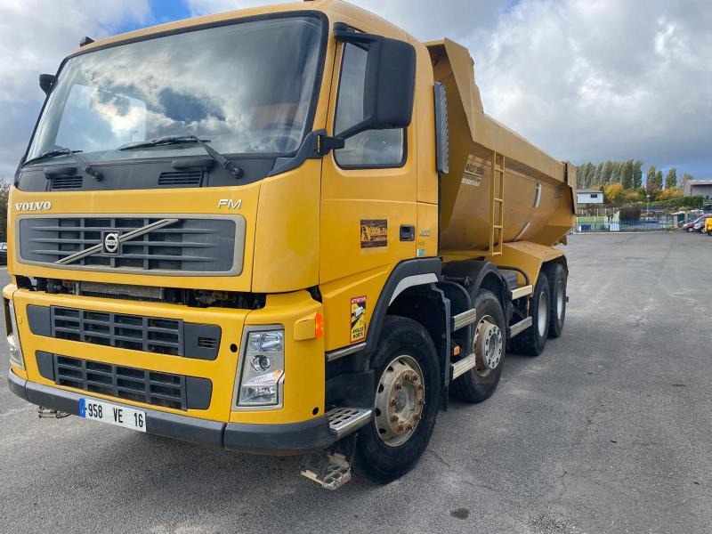 Volvo FM 400 - Φορτηγό ανατρεπόμενο: φωτογραφία 3 Volvo FM 400 - Φορτηγό ανατρεπόμενο: φωτογραφία 3