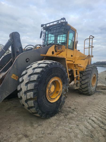 Volvo L 220 E - Ελαστιχοφόρος φορτωτής: φωτογραφία 4 Volvo L 220 E - Ελαστιχοφόρος φορτωτής: φωτογραφία 4