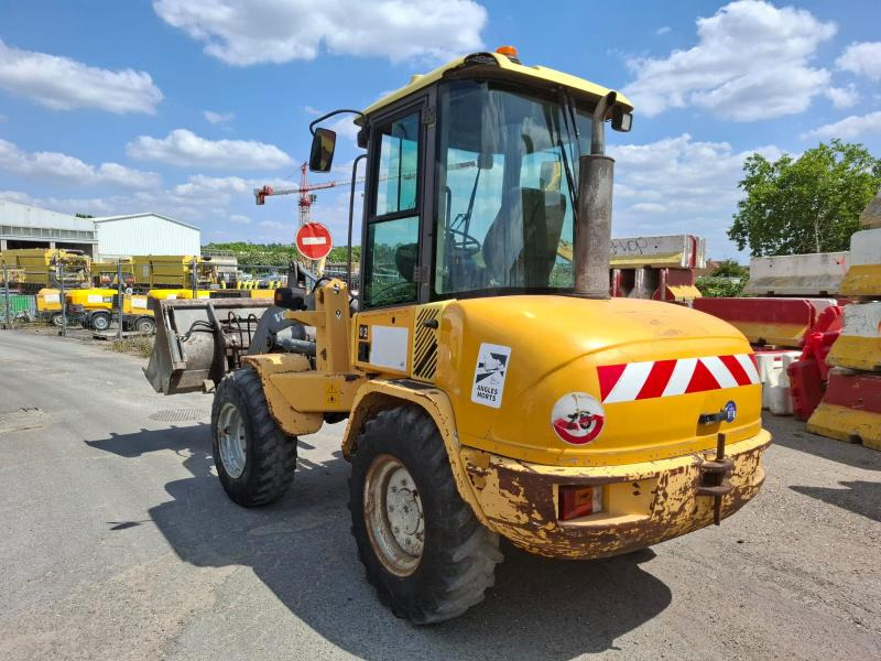 Volvo L 30 - Ελαστιχοφόρος φορτωτής: φωτογραφία 5 Volvo L 30 - Ελαστιχοφόρος φορτωτής: φωτογραφία 5