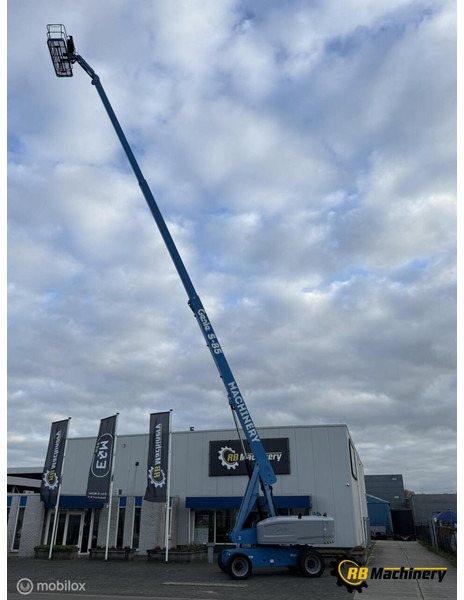 Genie S-85 - Τηλεσκοπικό ανυψωτικό: φωτογραφία 5 Genie S-85 - Τηλεσκοπικό ανυψωτικό: φωτογραφία 5