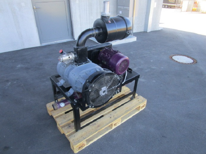 BARRATI VAKUUMPUMPE MIT GESTELL MIT ANSAUGFILTER UND SCHALLDÄMPFER - Μηχανή συσκευασίας: φωτογραφία 2 BARRATI VAKUUMPUMPE MIT GESTELL MIT ANSAUGFILTER UND SCHALLDÄMPFER - Μηχανή συσκευασίας: φωτογραφία 2