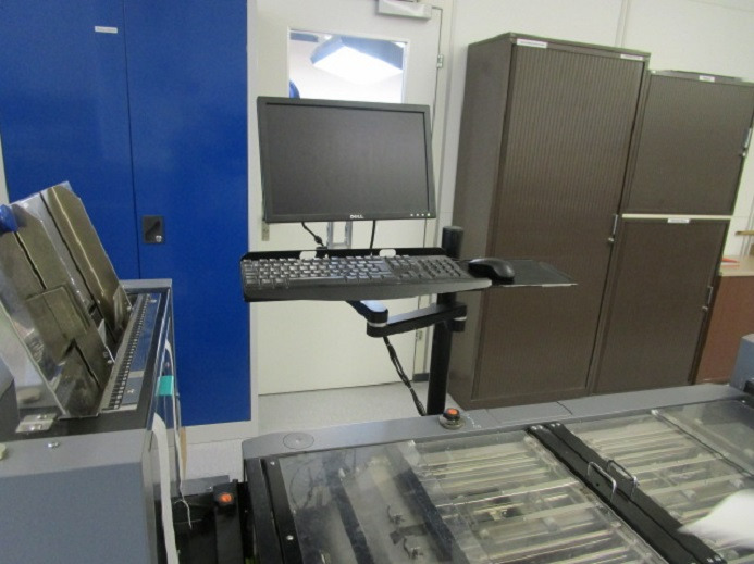 BOOKLET MAKER DUPLO 5000 - Εκτυπωτική μηχανή: φωτογραφία 3 BOOKLET MAKER DUPLO 5000 - Εκτυπωτική μηχανή: φωτογραφία 3