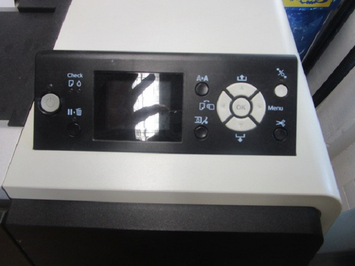 EPSON STYLUS PRO 9700 - Mηχάνημα ψηφιακής εκτύπωσης: φωτογραφία 5 EPSON STYLUS PRO 9700 - Mηχάνημα ψηφιακής εκτύπωσης: φωτογραφία 5