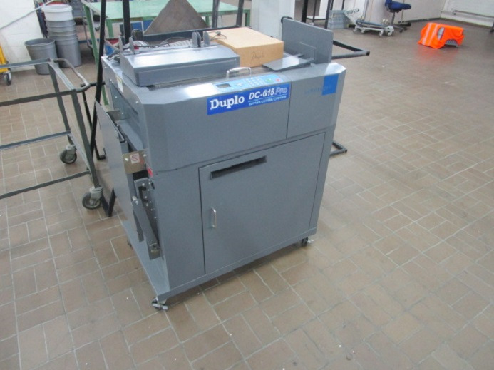 FINISHER FÜR DIGITALEN FARBDRUCK DUPLO DC-615 PRO (nur  schneiden) - Εκτυπωτική μηχανή: φωτογραφία 2 FINISHER FÜR DIGITALEN FARBDRUCK DUPLO DC-615 PRO (nur  schneiden) - Εκτυπωτική μηχανή: φωτογραφία 2