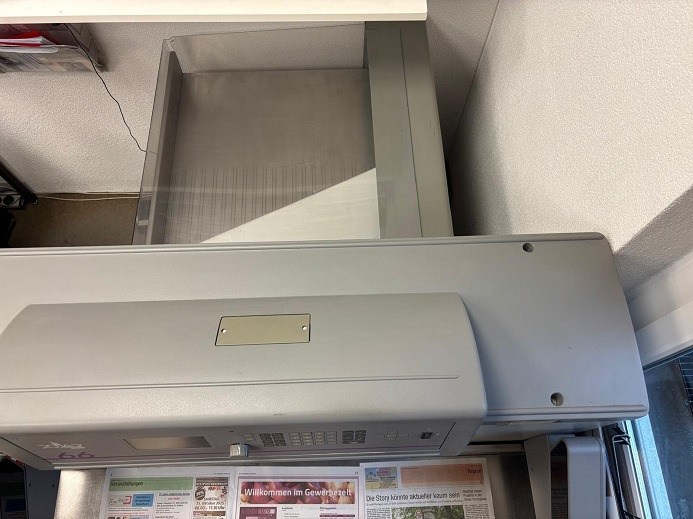 POLAR 66 - Μηχανή κοπής χαρτιού: φωτογραφία 3 POLAR 66 - Μηχανή κοπής χαρτιού: φωτογραφία 3