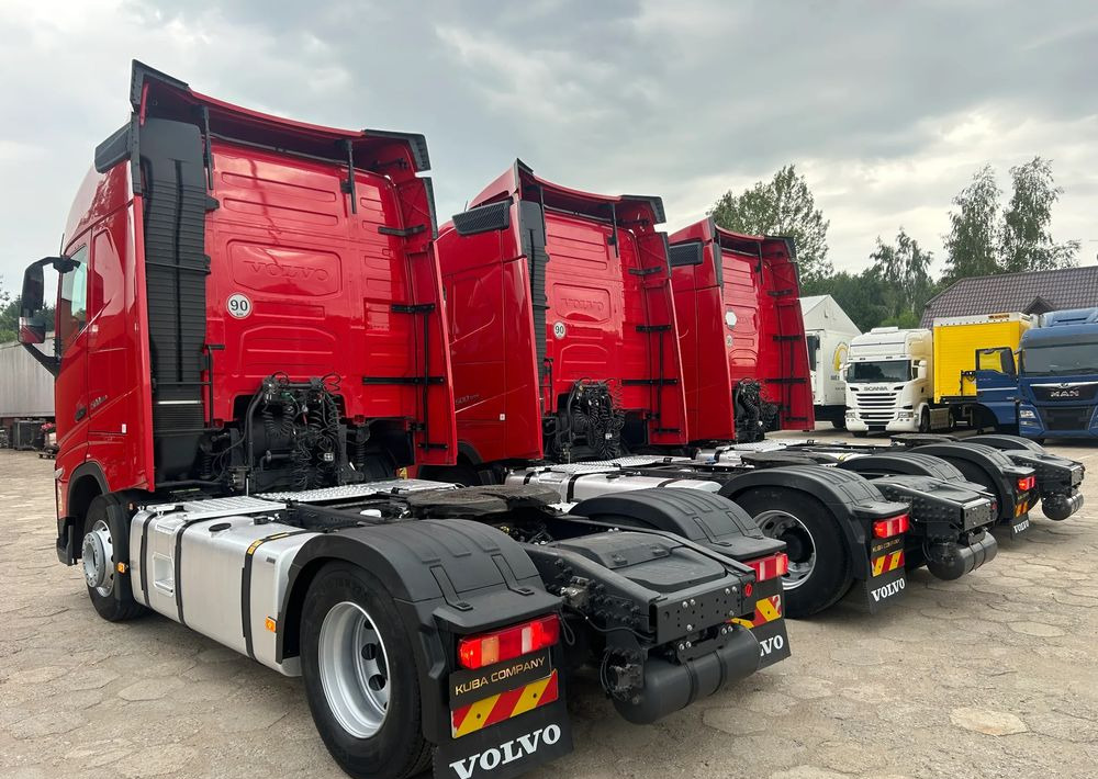 Volvo FH 500 I-SAVE / PARK COOL / ZŁOTY KONTRAKT / 3 SZTUKI !! - Τράκτορας: φωτογραφία 5 Volvo FH 500 I-SAVE / PARK COOL / ZŁOTY KONTRAKT / 3 SZTUKI !! - Τράκτορας: φωτογραφία 5