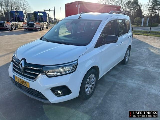 Renault Kangoo - Τράκτορας: φωτογραφία 1 Renault Kangoo - Τράκτορας: φωτογραφία 1