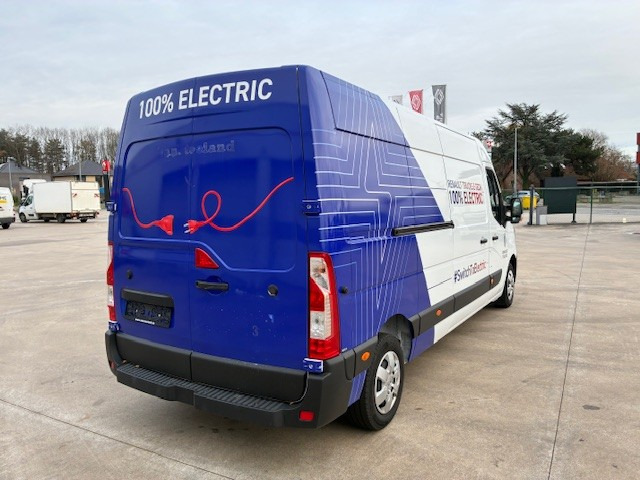 Renault Master - Ελαφρύ επαγγελματικό, Ηλεκτρικό van: φωτογραφία 3 Renault Master - Ελαφρύ επαγγελματικό, Ηλεκτρικό van: φωτογραφία 3