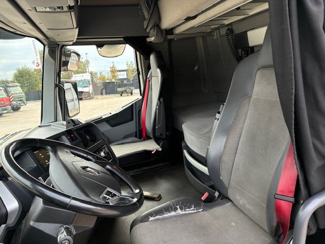 Renault Trucks T - Τράκτορας: φωτογραφία 5 Renault Trucks T - Τράκτορας: φωτογραφία 5