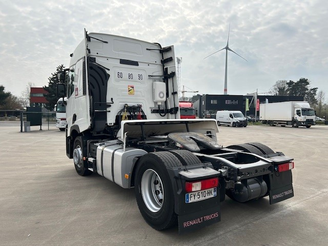 Renault Trucks T - Τράκτορας: φωτογραφία 4 Renault Trucks T - Τράκτορας: φωτογραφία 4