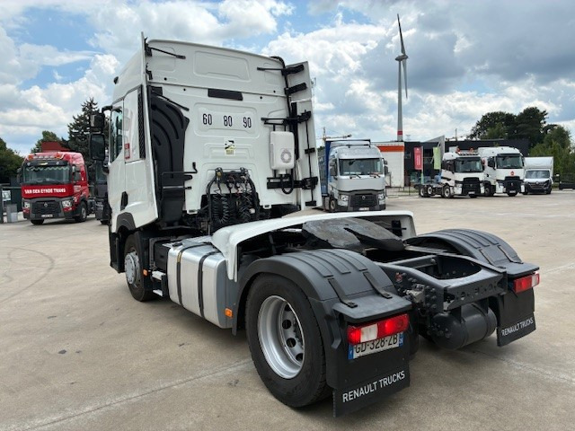 Renault Trucks T - Τράκτορας: φωτογραφία 4 Renault Trucks T - Τράκτορας: φωτογραφία 4