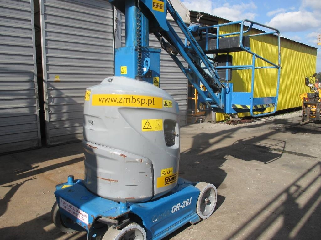 Genie GR 26 J - Κάθετος ανελκυστήρας με κατάρτι: φωτογραφία 2 Genie GR 26 J - Κάθετος ανελκυστήρας με κατάρτι: φωτογραφία 2