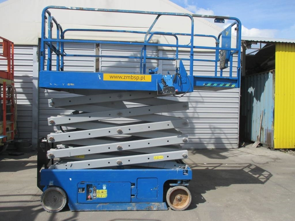 Genie GS 3246 - Ψαλιδωτό ανυψωτικό: φωτογραφία 1 Genie GS 3246 - Ψαλιδωτό ανυψωτικό: φωτογραφία 1