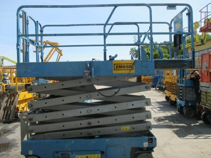 Genie GS 3246 - Ψαλιδωτό ανυψωτικό: φωτογραφία 5 Genie GS 3246 - Ψαλιδωτό ανυψωτικό: φωτογραφία 5