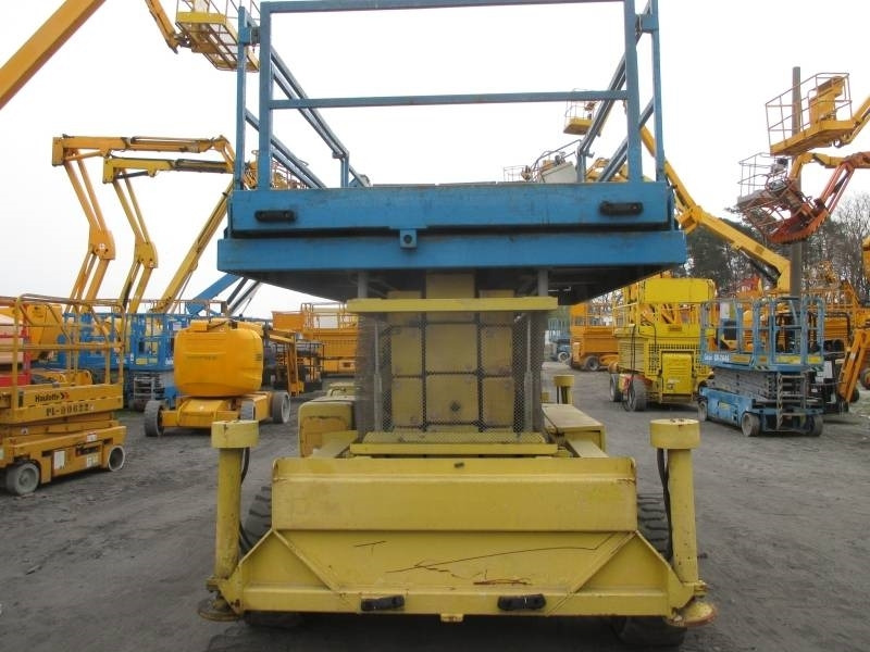 Holland Lift B 165 DL 24 - Ψαλιδωτό ανυψωτικό: φωτογραφία 4 Holland Lift B 165 DL 24 - Ψαλιδωτό ανυψωτικό: φωτογραφία 4