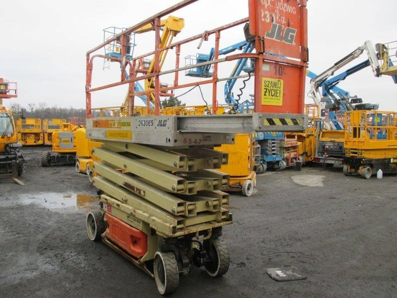 JLG 2630 ES - Ψαλιδωτό ανυψωτικό: φωτογραφία 4 JLG 2630 ES - Ψαλιδωτό ανυψωτικό: φωτογραφία 4