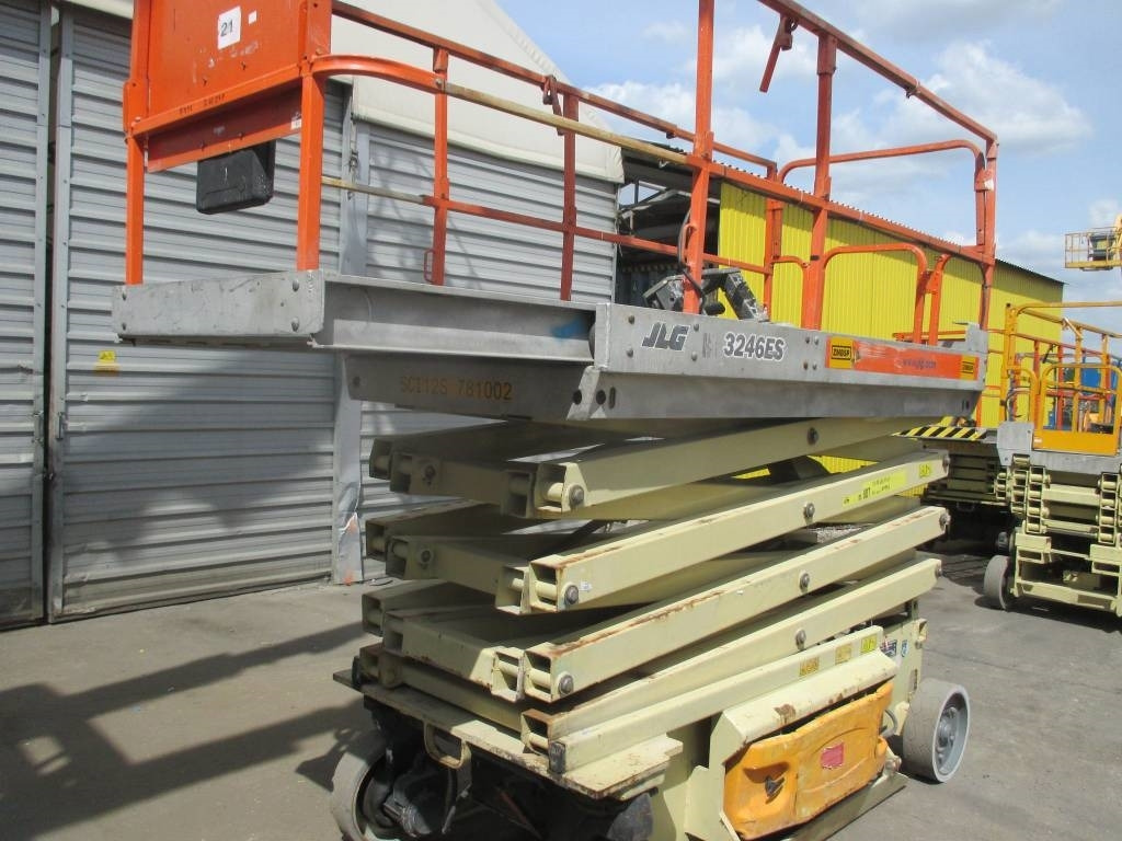JLG 3246 ES - Ψαλιδωτό ανυψωτικό: φωτογραφία 2 JLG 3246 ES - Ψαλιδωτό ανυψωτικό: φωτογραφία 2