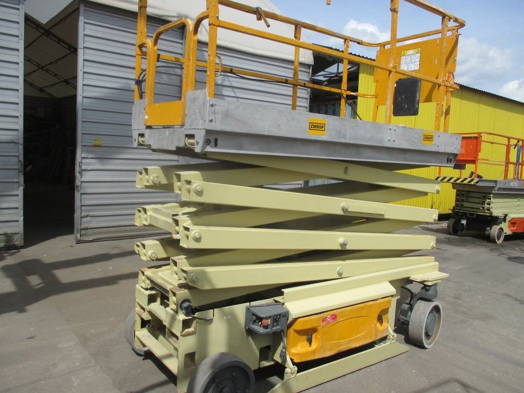 JLG 3246 ES - Ψαλιδωτό ανυψωτικό: φωτογραφία 2 JLG 3246 ES - Ψαλιδωτό ανυψωτικό: φωτογραφία 2