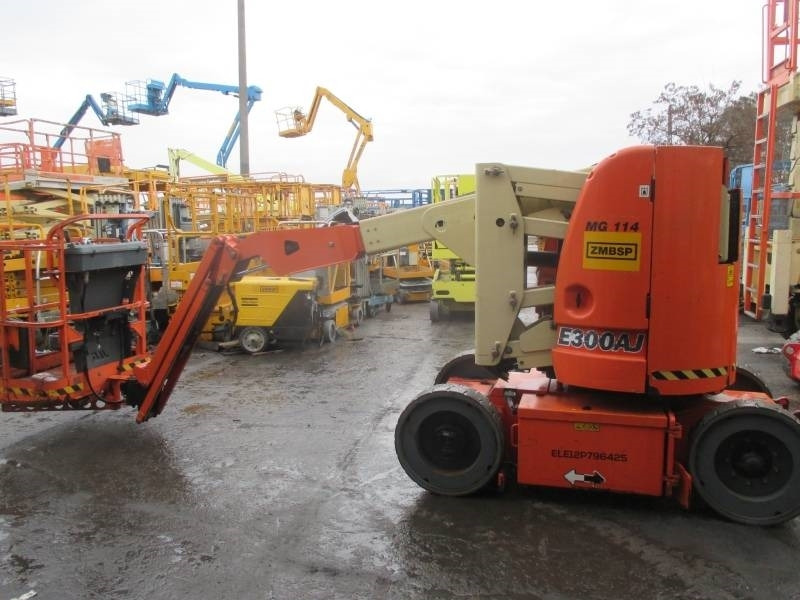 JLG E 300 AJ - Καλαθοφόρο ανυψωτικό: φωτογραφία 5 JLG E 300 AJ - Καλαθοφόρο ανυψωτικό: φωτογραφία 5