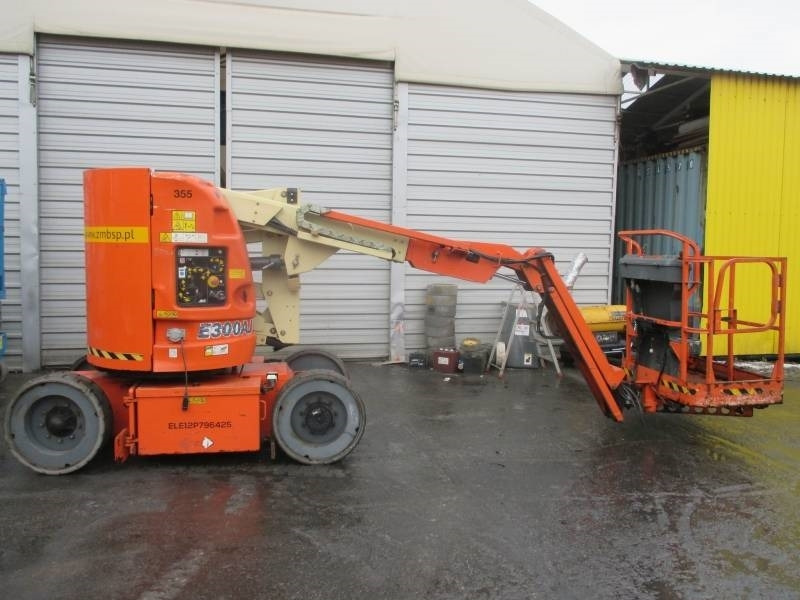 JLG E 300 AJ - Καλαθοφόρο ανυψωτικό: φωτογραφία 1 JLG E 300 AJ - Καλαθοφόρο ανυψωτικό: φωτογραφία 1