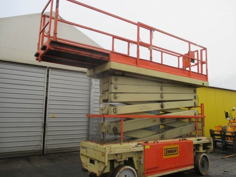 JLG Liftlux 180-12 - Ψαλιδωτό ανυψωτικό: φωτογραφία 2 JLG Liftlux 180-12 - Ψαλιδωτό ανυψωτικό: φωτογραφία 2