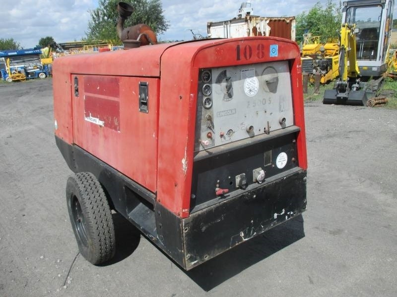 Lincoln E 500 S - Ηλεκτροσυγκολλήσεις: φωτογραφία 5 Lincoln E 500 S - Ηλεκτροσυγκολλήσεις: φωτογραφία 5