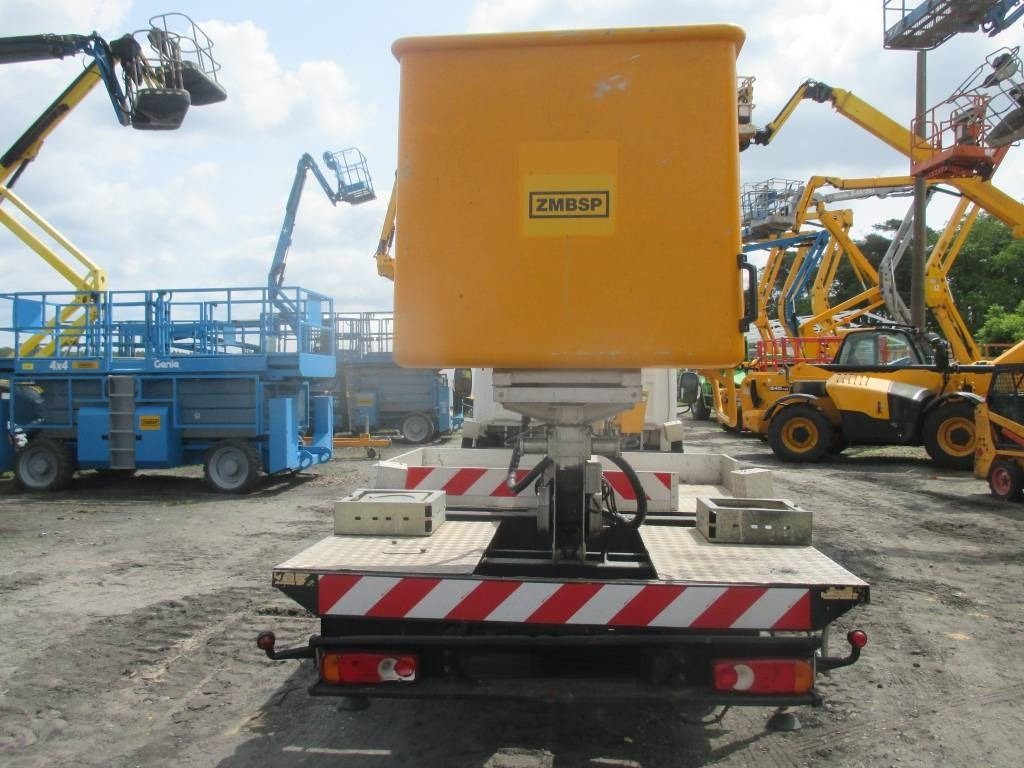 Multitel MT 202 DS  - Φορτηγό με εναέρια πλατφόρμα: φωτογραφία 4 Multitel MT 202 DS  - Φορτηγό με εναέρια πλατφόρμα: φωτογραφία 4