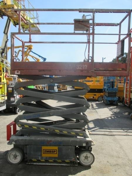 SkyJack SJ III 3219 - Ψαλιδωτό ανυψωτικό: φωτογραφία 5 SkyJack SJ III 3219 - Ψαλιδωτό ανυψωτικό: φωτογραφία 5