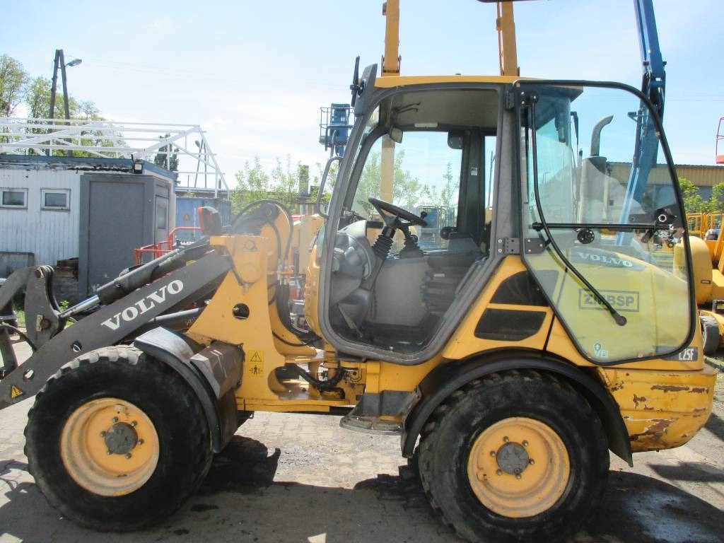 Volvo L 25 F - Ελαστιχοφόρος φορτωτής: φωτογραφία 5 Volvo L 25 F - Ελαστιχοφόρος φορτωτής: φωτογραφία 5