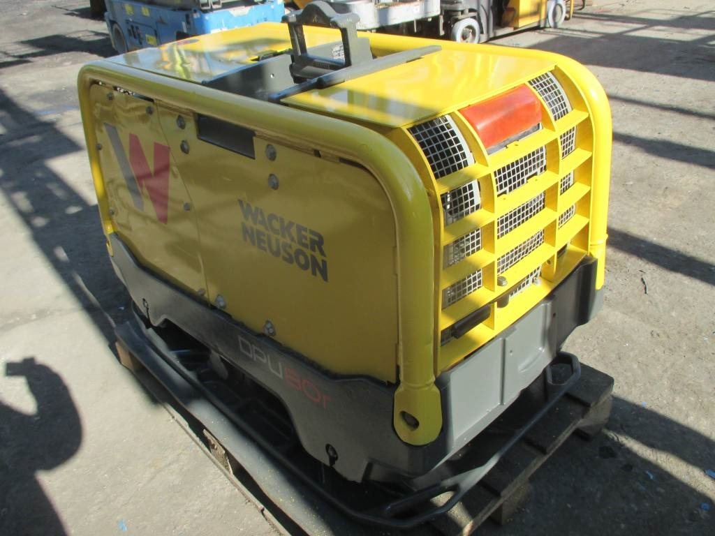 Wacker Neuson DPU 80 - Δονητική πλάκα: φωτογραφία 4 Wacker Neuson DPU 80 - Δονητική πλάκα: φωτογραφία 4
