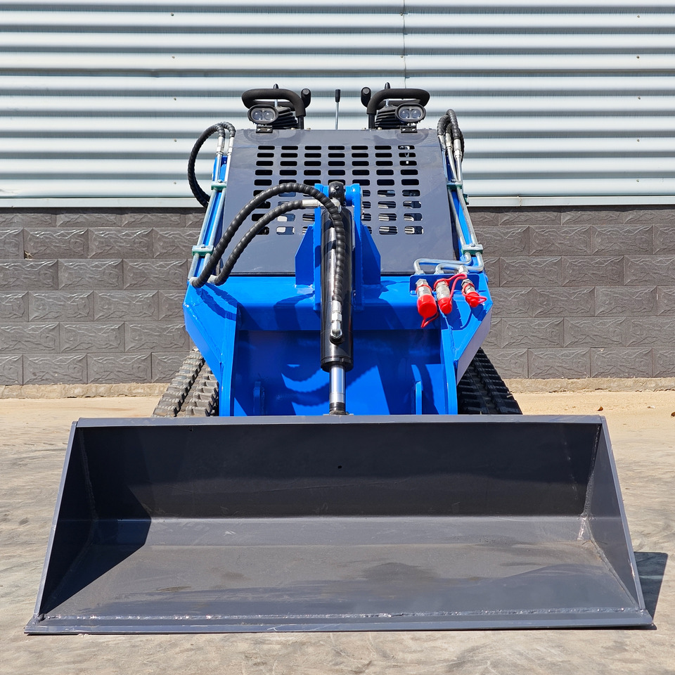 LEZUM LA380 Mini Skid Steer Loader Compact Track Diesel Cheap Mini Skid Steer Loader For Sale With Mini Skid Steer Attachments 4 In 1 Bucket - Φορτωτής πλάγιας ολίσθησης: φωτογραφία 5 LEZUM LA380 Mini Skid Steer Loader Compact Track Diesel Cheap Mini Skid Steer Loader For Sale With Mini Skid Steer Attachments 4 In 1 Bucket - Φορτωτής πλάγιας ολίσθησης: φωτογραφία 5