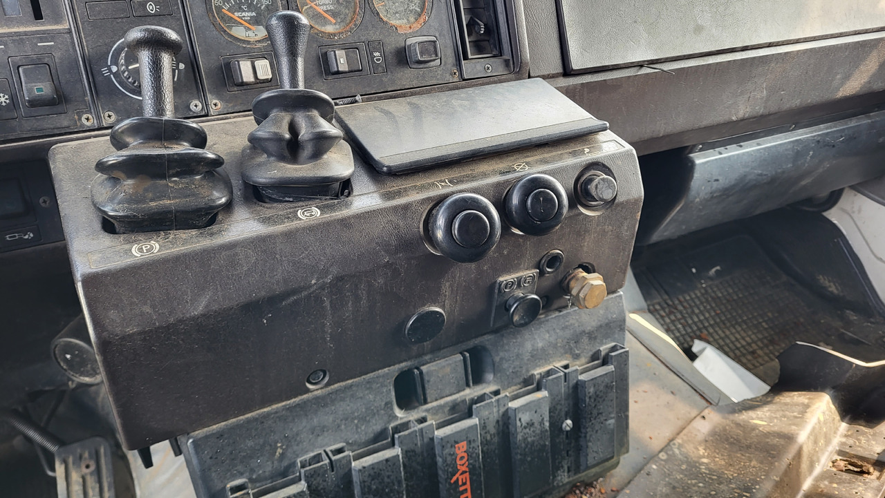 Τράκτορας SCANIA R 142 H 6X2 SU KRANU: φωτογραφία 15 Τράκτορας SCANIA R 142 H 6X2 SU KRANU: φωτογραφία 15