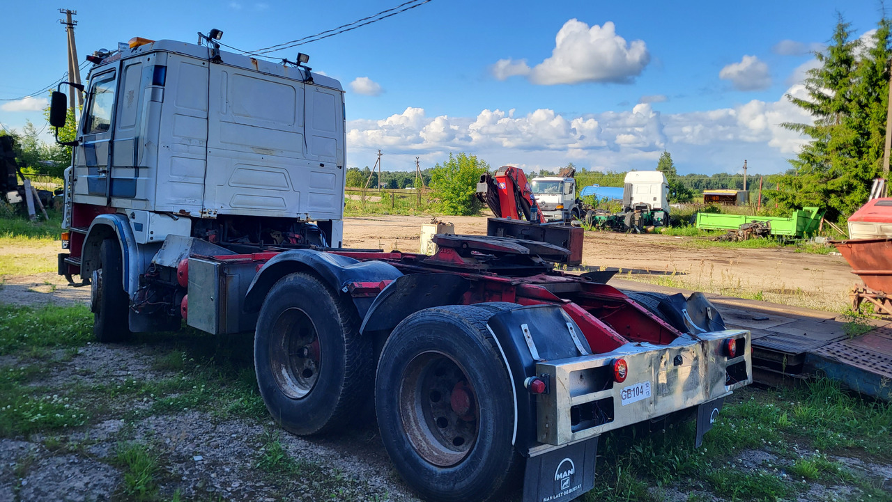 SCANIA R 142 H 6X2 SU KRANU - Τράκτορας: φωτογραφία 2 SCANIA R 142 H 6X2 SU KRANU - Τράκτορας: φωτογραφία 2