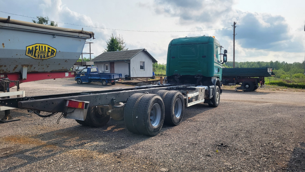 Φορτηγό σασί SCANIA R124 420 6X4: φωτογραφία 12