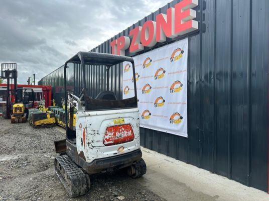 Μίνι εκσκαφέας Bobcat E17 Canopy: φωτογραφία 6 Μίνι εκσκαφέας Bobcat E17 Canopy: φωτογραφία 6