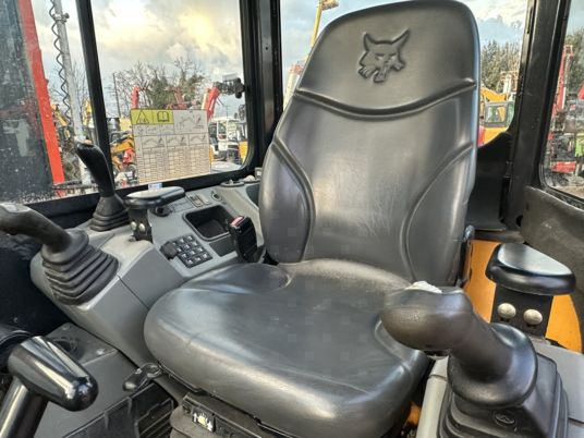 Bobcat E50 à 27 900 € HT - Μίνι εκσκαφέας: φωτογραφία 3 Bobcat E50 à 27 900 € HT - Μίνι εκσκαφέας: φωτογραφία 3