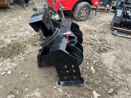 Fraise à neige pour chargeur - Φυσητήρας χιονιού: φωτογραφία 3 Fraise à neige pour chargeur - Φυσητήρας χιονιού: φωτογραφία 3