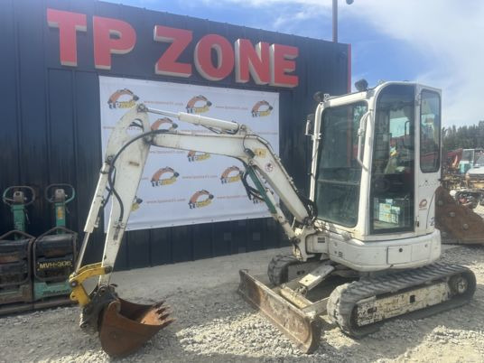 Μίνι εκσκαφέας Komatsu PC26MR-3 cabine à 19500€ HT: φωτογραφία 8