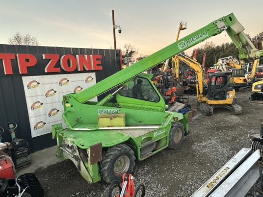 Merlo ROTO 38.16 à 39 900 € HT - Τηλεσκοπικός φορτωτής: φωτογραφία 1 Merlo ROTO 38.16 à 39 900 € HT - Τηλεσκοπικός φορτωτής: φωτογραφία 1