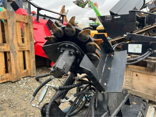 Rogneuse de souche pour mini chargeur - Καταστροφέας πρέμνων: φωτογραφία 4 Rogneuse de souche pour mini chargeur - Καταστροφέας πρέμνων: φωτογραφία 4