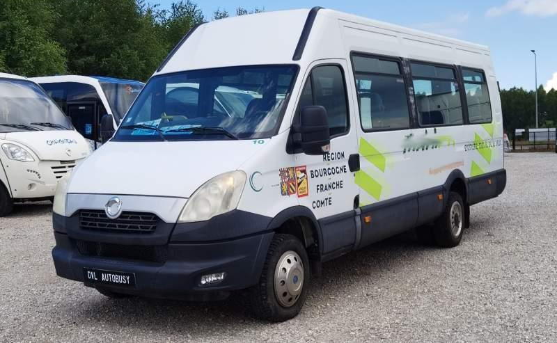 Iveco Daily 23 miejsca, KLIMA, WEBASTO - Μικρό λεωφορείο, Επιβατικό βαν: φωτογραφία 2 Iveco Daily 23 miejsca, KLIMA, WEBASTO - Μικρό λεωφορείο, Επιβατικό βαν: φωτογραφία 2