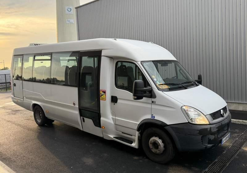 Iveco Daily DURISOTTI / 28miejsc - Προαστιακό λεωφορείο: φωτογραφία 3 Iveco Daily DURISOTTI / 28miejsc - Προαστιακό λεωφορείο: φωτογραφία 3