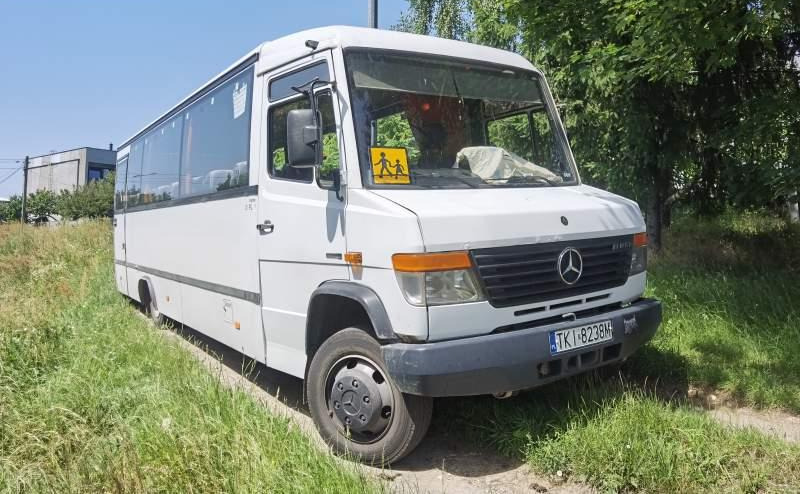 Mercedes-Benz Vario 813D 37+12 - Προαστιακό λεωφορείο: φωτογραφία 1 Mercedes-Benz Vario 813D 37+12 - Προαστιακό λεωφορείο: φωτογραφία 1