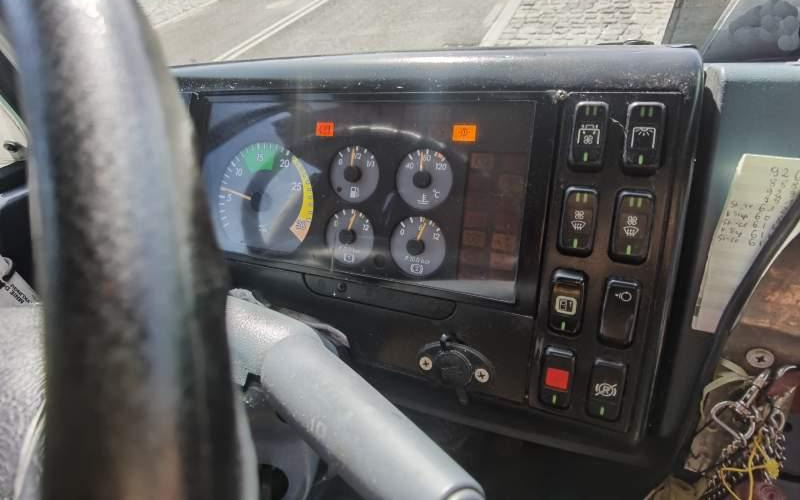 Mercedes-Benz Vario 814D 38+12 - Προαστιακό λεωφορείο: φωτογραφία 5 Mercedes-Benz Vario 814D 38+12 - Προαστιακό λεωφορείο: φωτογραφία 5